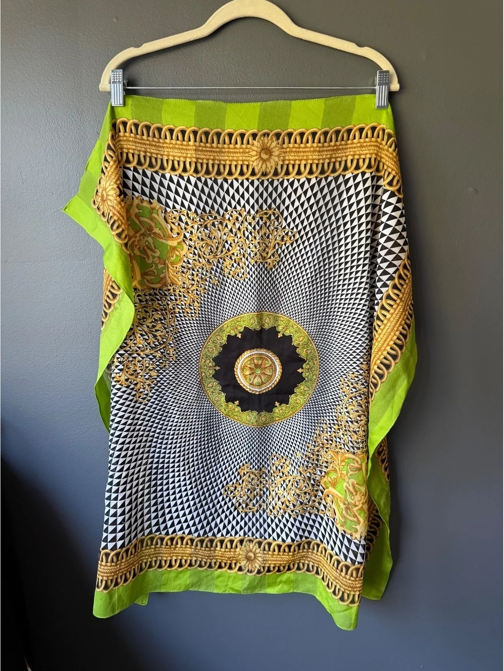 Elegant Green and Gold Patterned Scarf with Geometric and Baroque Design